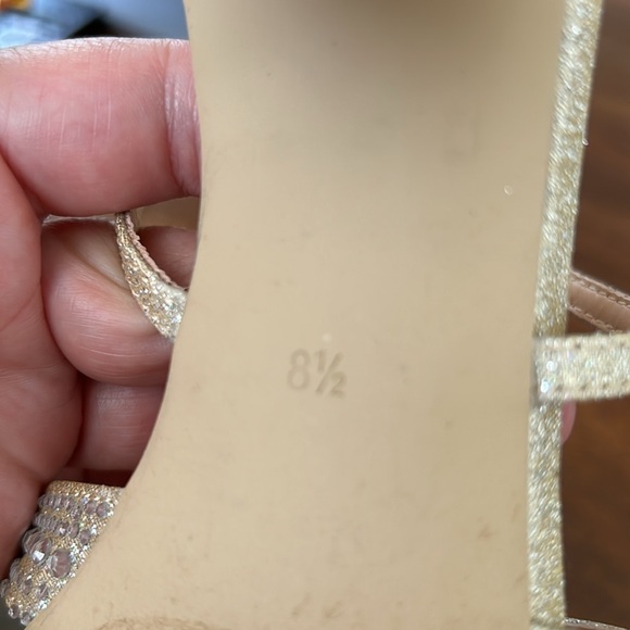 Badgley Mischka Womens Sparkly Gold Crystal Block Heel Sandals Size 9 Party - Picture 10 of 14